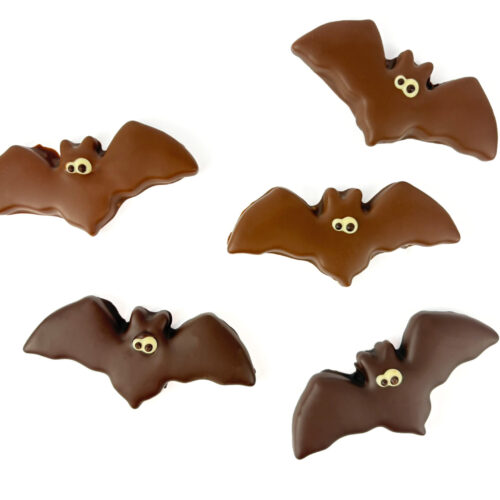Halloween Spooky Bat Milk or Dark chocolate vanilla sable handmade in Yorkshire created by Florian Poirot