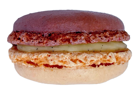 Vanilla Blackcurrant Macaron