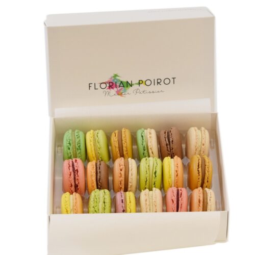 CUSTOM 24 Macarons Box C&C