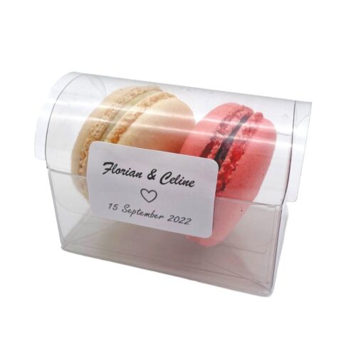 Macarons Favours with personalised sticker - C&C