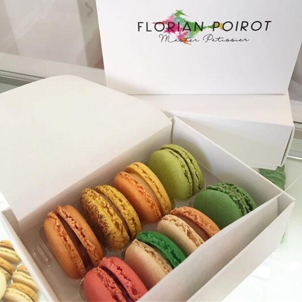 8 Assorted Macarons